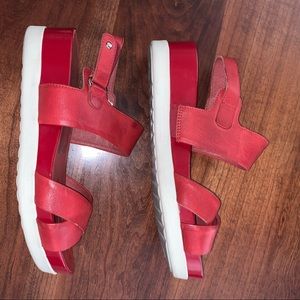 pikolinos red sandals